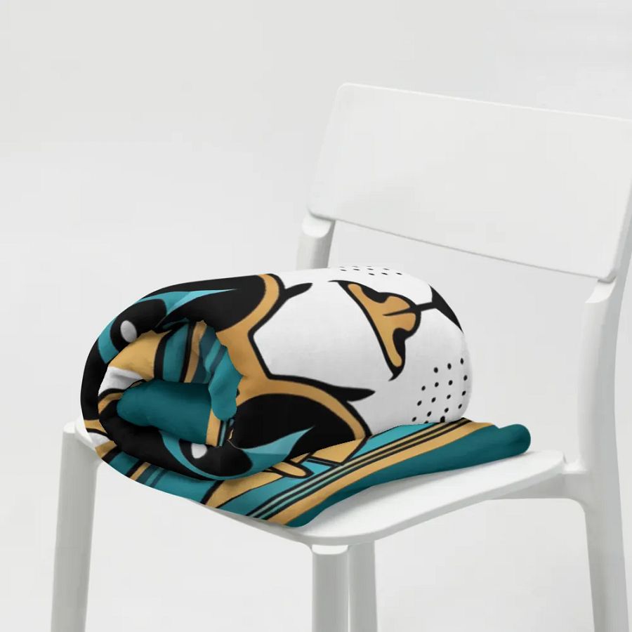 Real Kool Katz Plush Throw Blanket product image (19)
