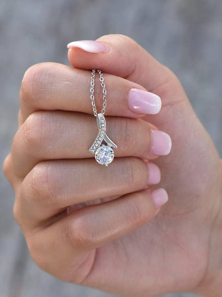 To My Badass Mom – Alluring Beauty Necklace - Stand Up For What I Believe product image (5)