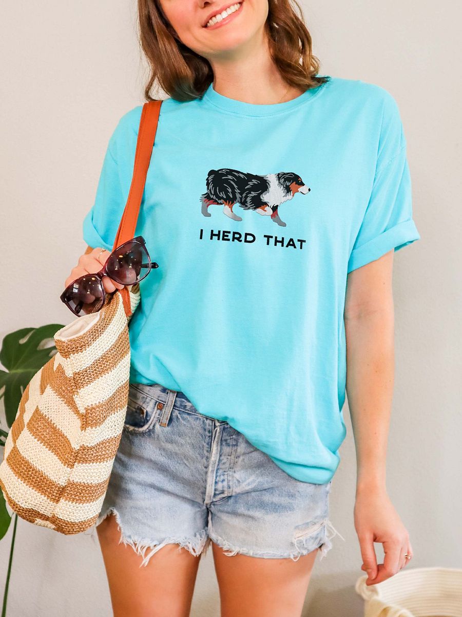 I Herd That T-Shirt(Embroidered) of an Australian Shepherd(Tricolor) product image (2)
