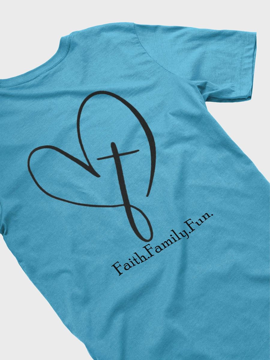 Cross in a Heart Arctic Vette Family T-Shirt product image (4)