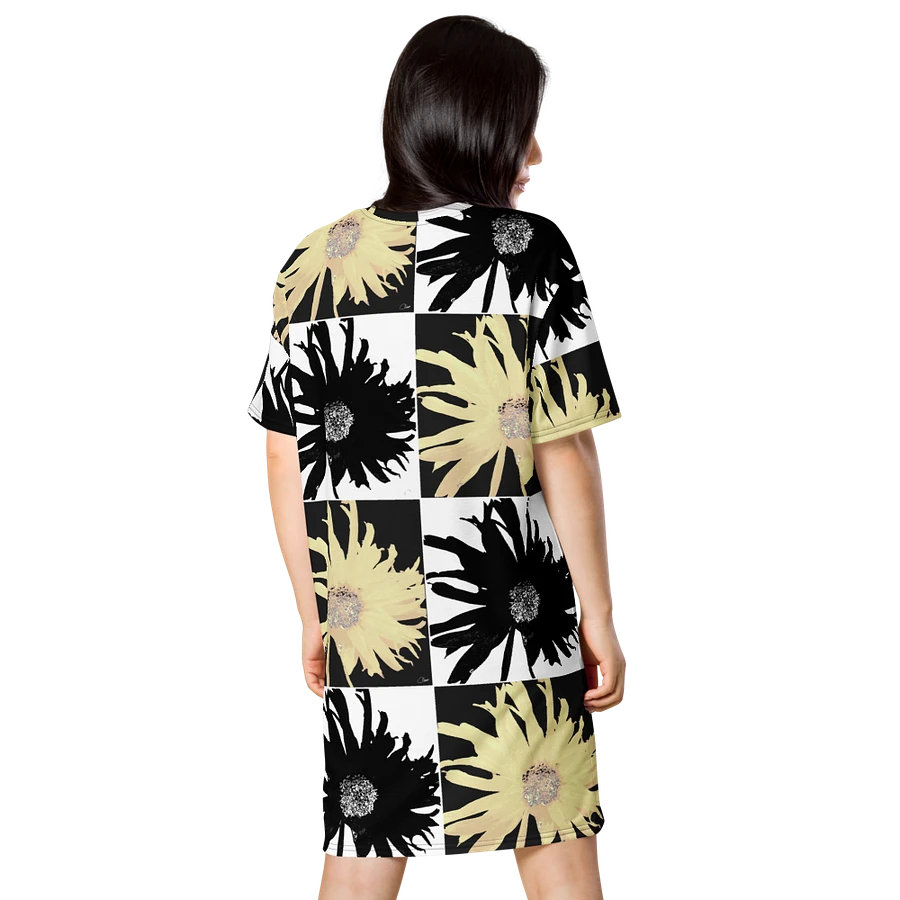 Abstract Black and Yellow Daises Ladies T Shirt Dress product image (14)