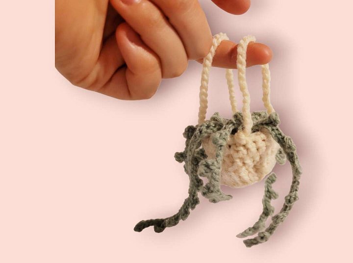Car mirror Hanging String of hearts product image (1)