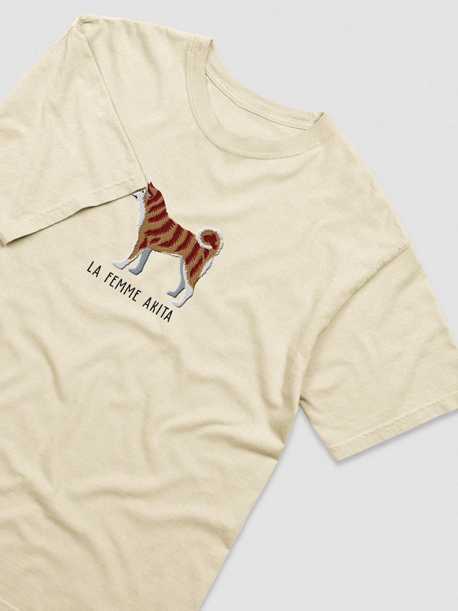 La Femme Akita T-Shirt(Embroidered) of a Japanese Akita(Brindle) product image (27)