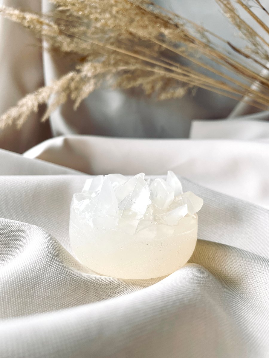 Quartz Bloom — Crystal Soap Disc product image (2)