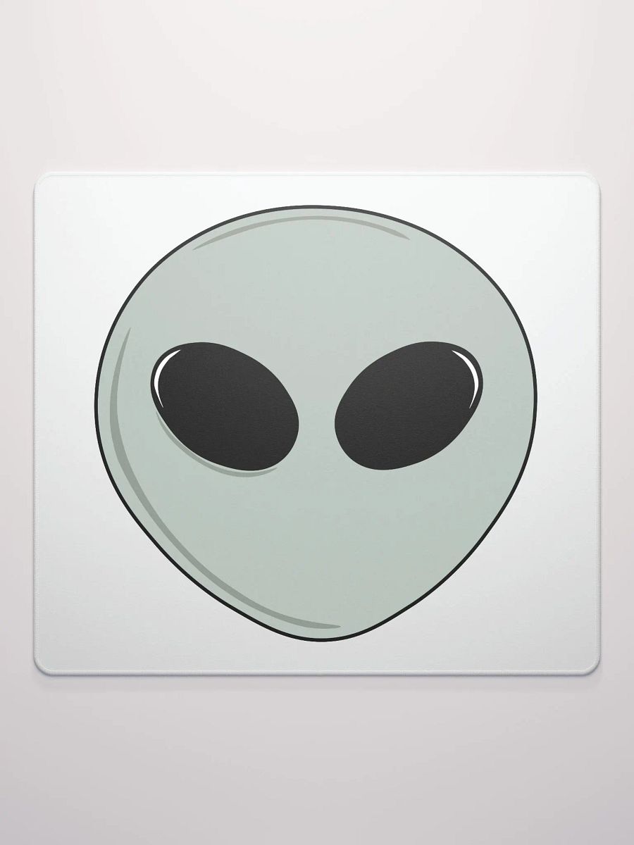 Alien Head - Gaming Mouse Pad product image (1)