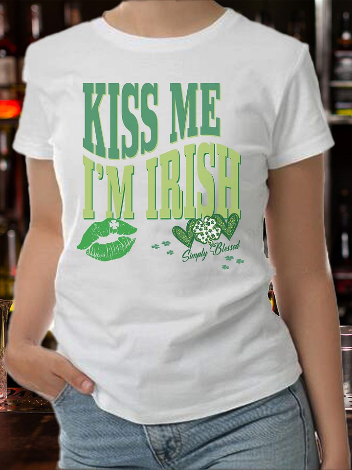 St Patricks Day Kiss Me I'm Irish Proud Lucky St Pattys Day T-Shirt product image (1)