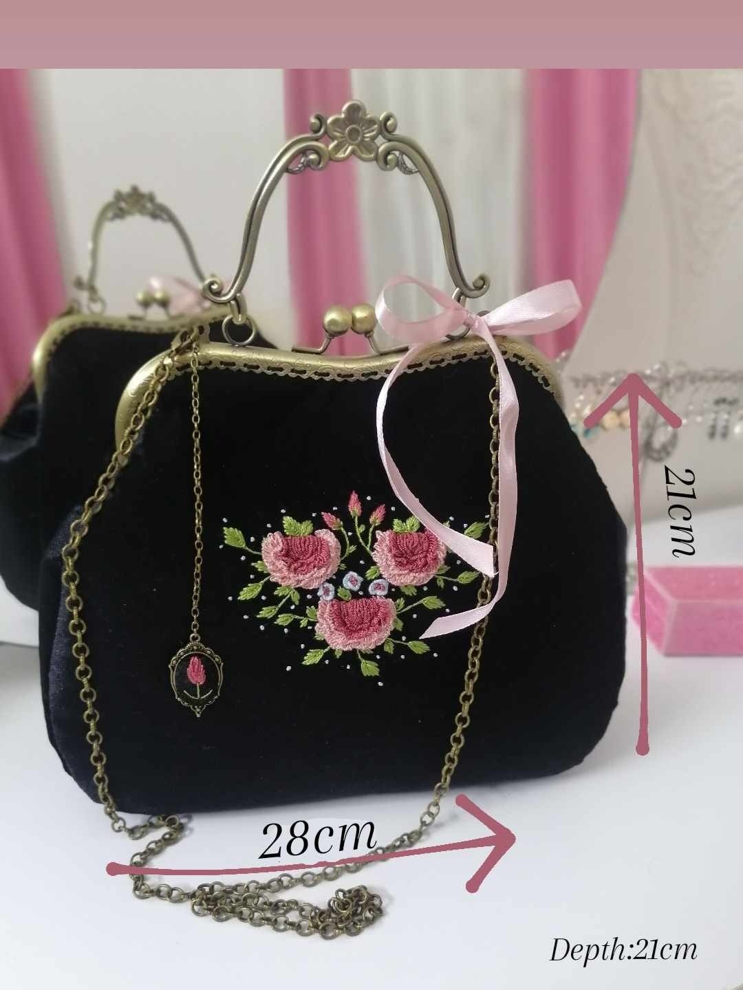 Velvet middle roses-Bronze product image (1)