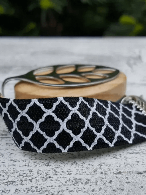 Black Trefoil Elastic Bracelet | Handmade Accessory for Bellabeat Leaf Urban & Ivy product image (1)