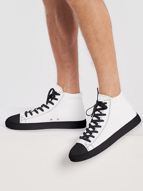 Photo showing Men's High Top Canvas Shoes