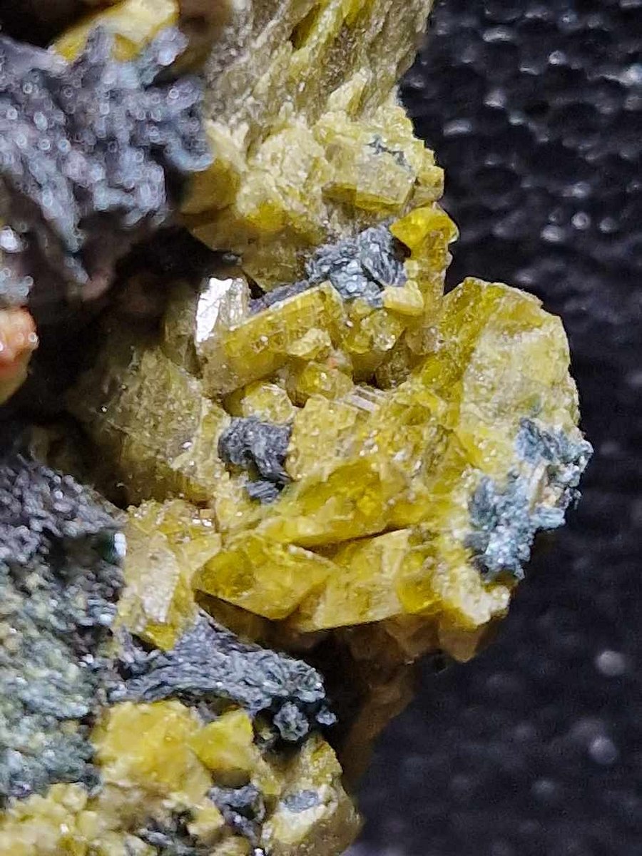 Cristalli di Epidoto product image (3)