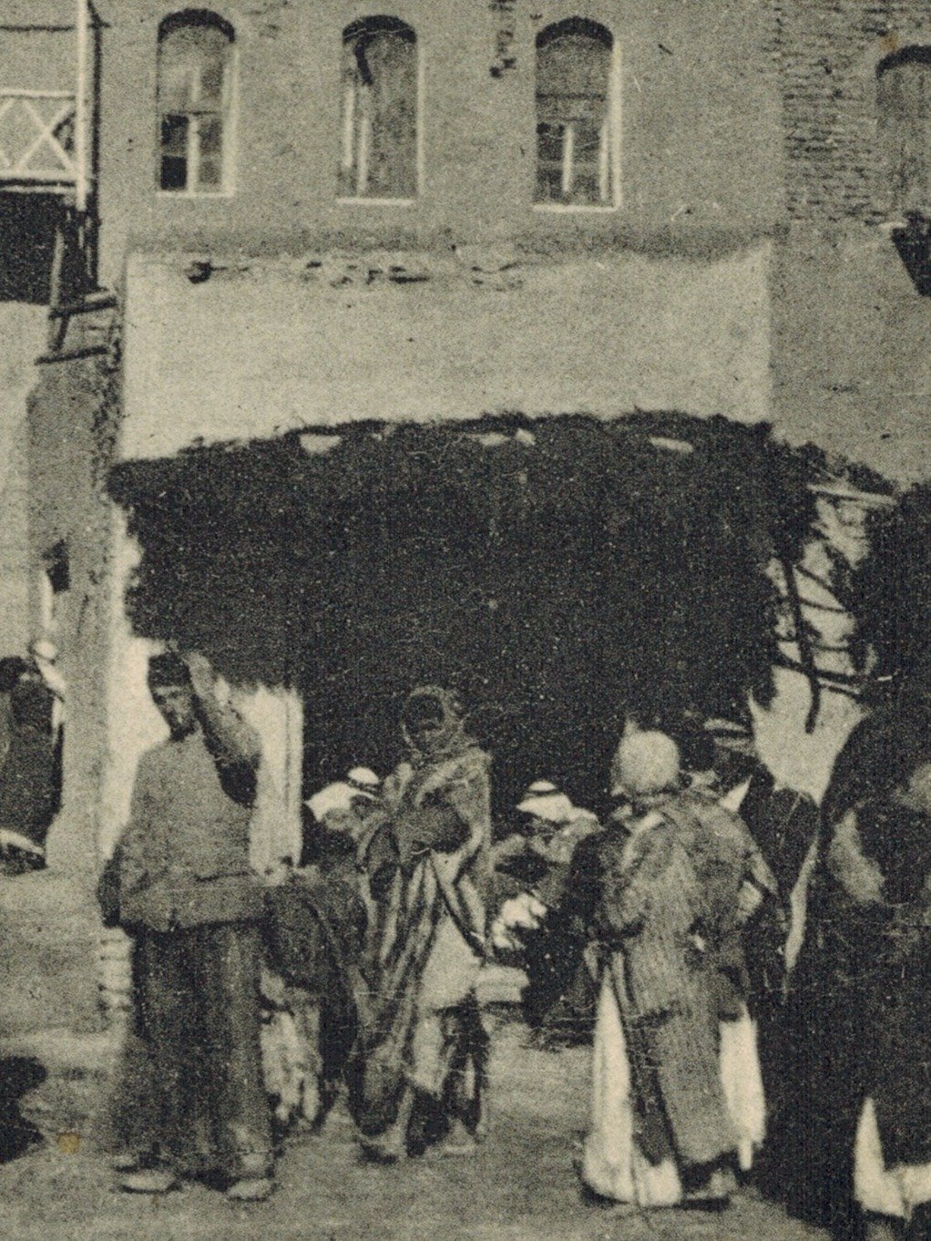 الرقة مدخل السراي الحكومي مع السوق 1922 - صورة رقمية product image (3)