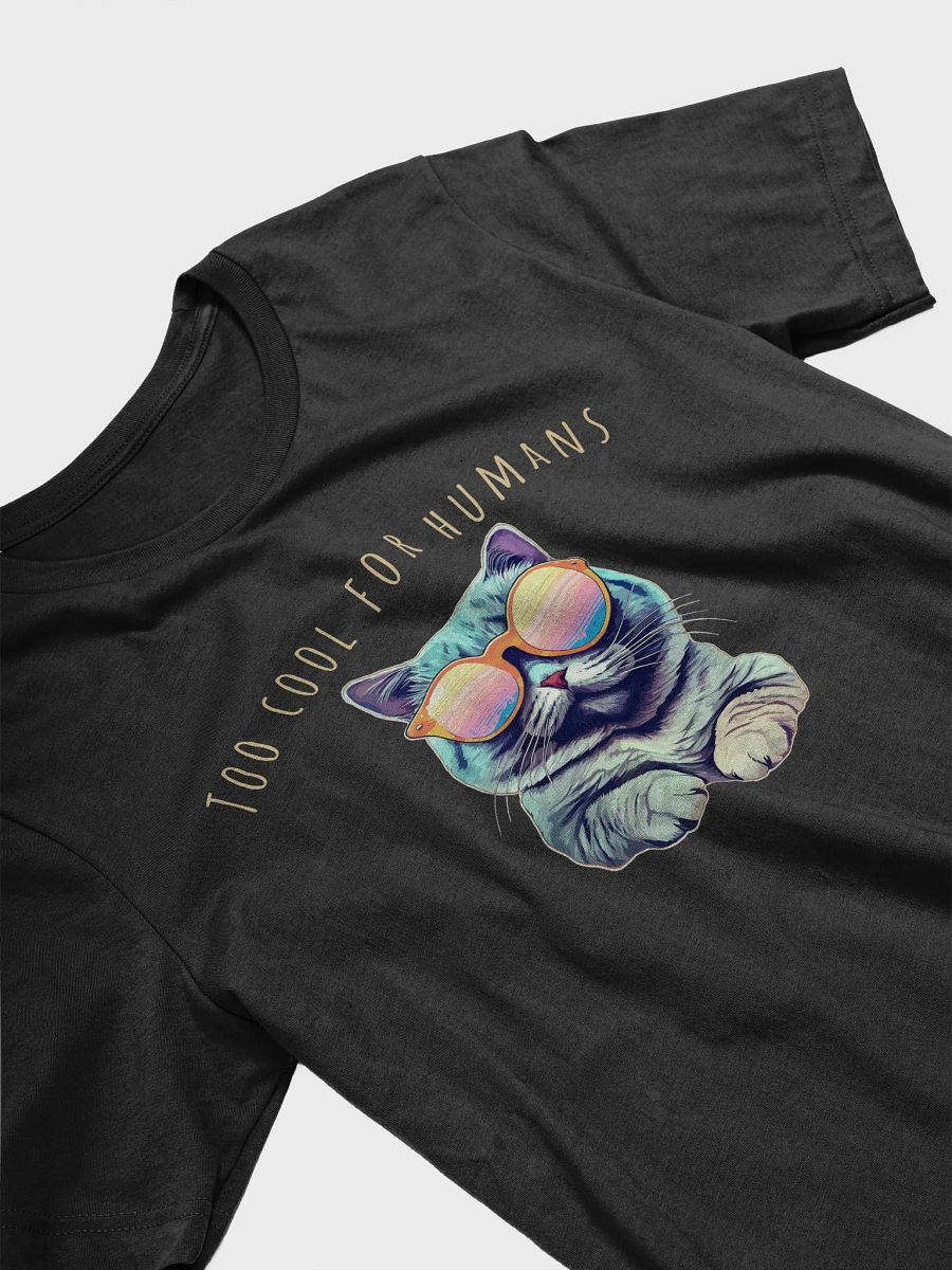 Feline Fashionista Tee product image (3)