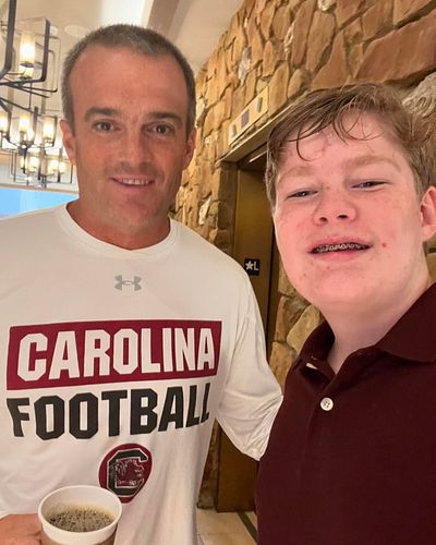 To got to meet the one and only Shane Beamer in Kentucky several hours before the game!!! That just blew my mind!!! @gamecock...