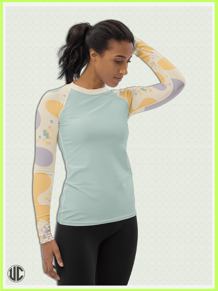Theo's Digital Wave – Women’s Rash Guard product image (4)