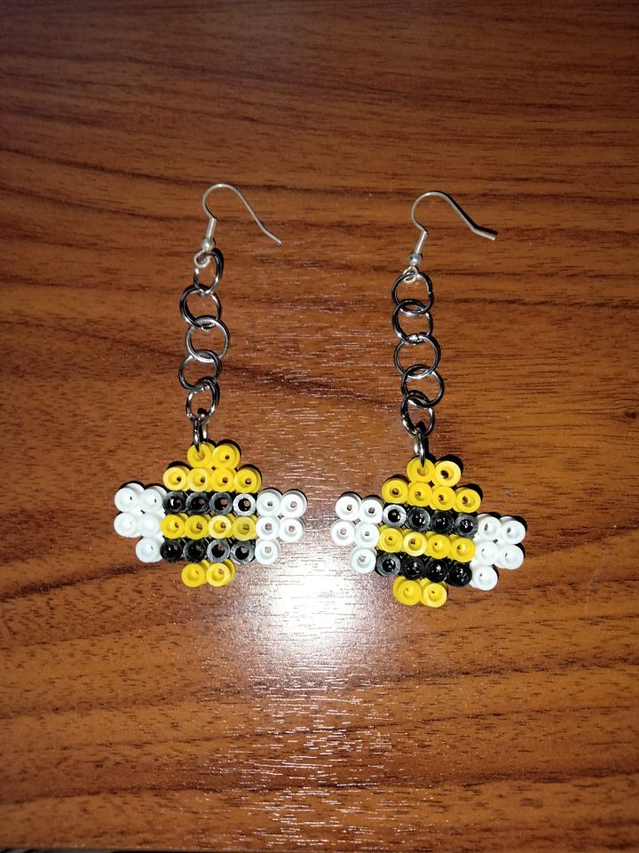 Bee Earrings product image (1)