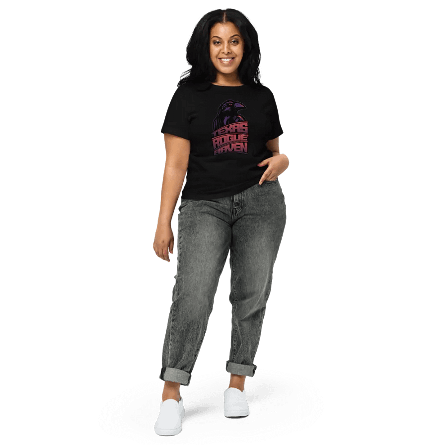 Intense Raven Graphic High-Waisted Tee product image (4)