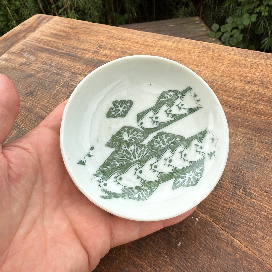 🎎 Meiji-Era Japanese Plate with Chidori Shorebird Motif – Japan Antique Roadshow product image (4)