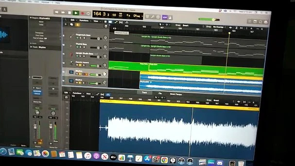 Video thumbnail