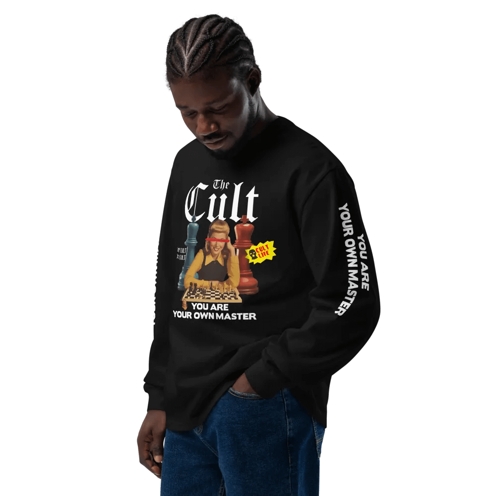 LIFE IS CHESS LONG SLEEVE product image (8)