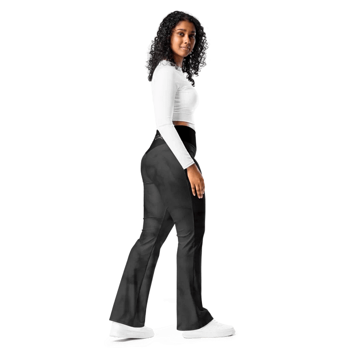 Legendary Flare Leggings product image (1)