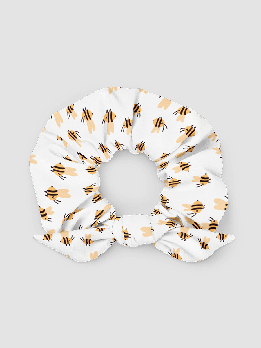 the bee scrunchie product image (2)