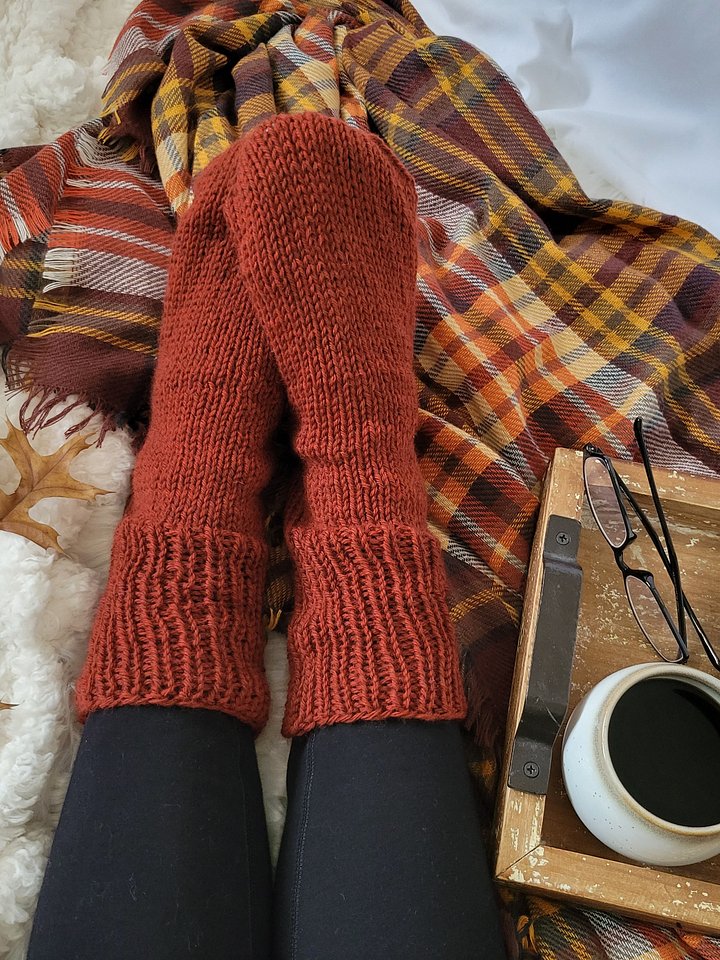 Cozy Cabin Sock Knitting Pattern - Cozy Cottage product image (2)