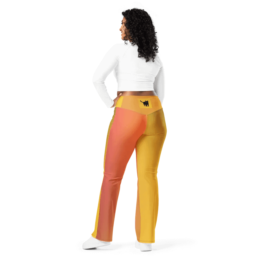 Dreamy Cat Flare Leggings product image (2)