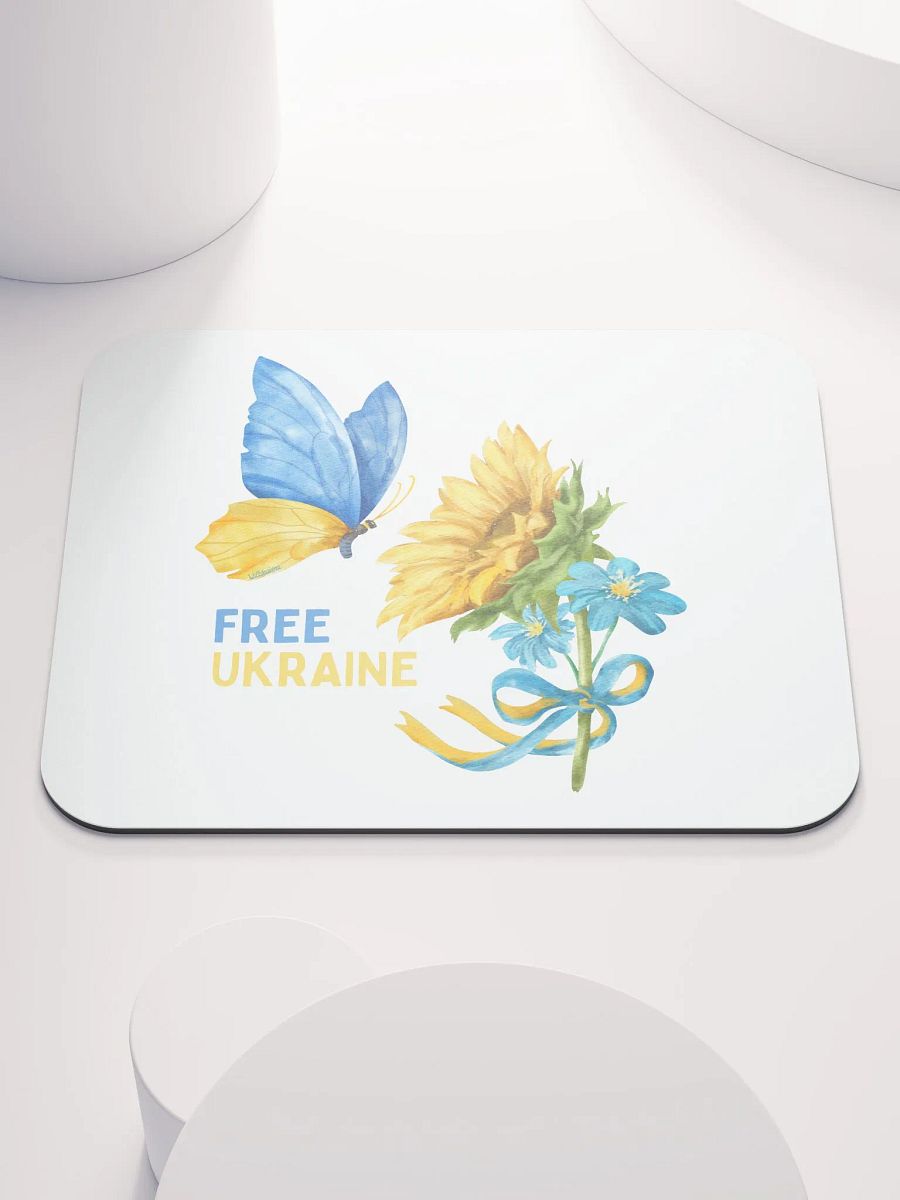 FREE UKRAINE product image (1)