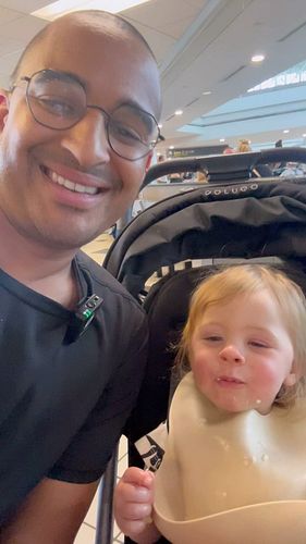 Touchdown in Denver! After a nerve-wracking near-miss and a tiring first leg, we’ve finally arrived for our 3-hour layover. E...