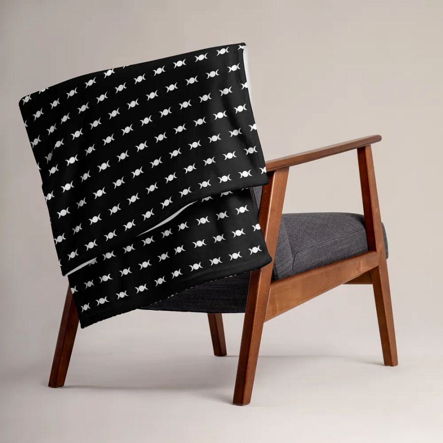 Moon Phases Blanket product image (15)