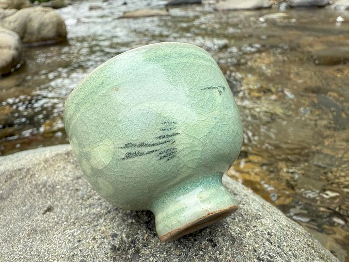 🎎 Vintage Blue Glazed Guinomi Sake Cup – Japan Antique Roadshow product image (1)