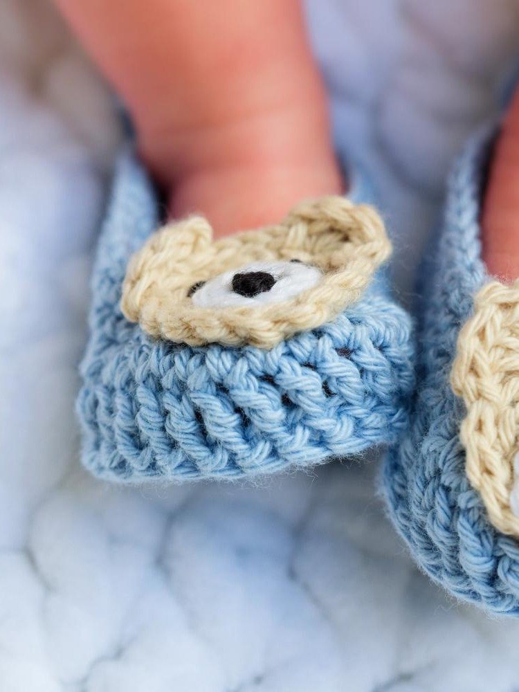 Crochet Pattern: Teddy Bear Baby Slippers Pattern product image (9)