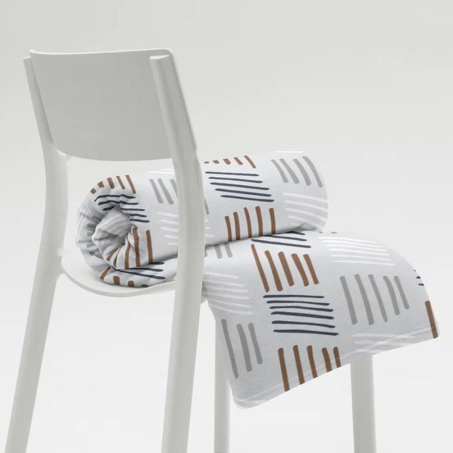 Scandinavian Comfort Blanket product image (1)