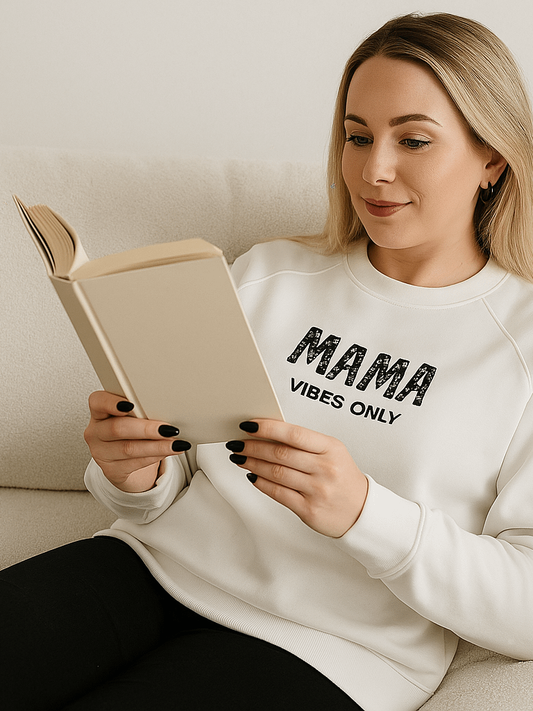 MAMA VIBES Sweater product image (2)