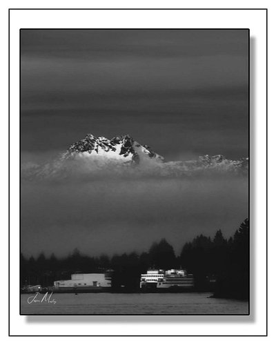 Black & White Morning light over Kingston washington with the olympic mountains in the background.
Www.twinanchorapparel.com ...