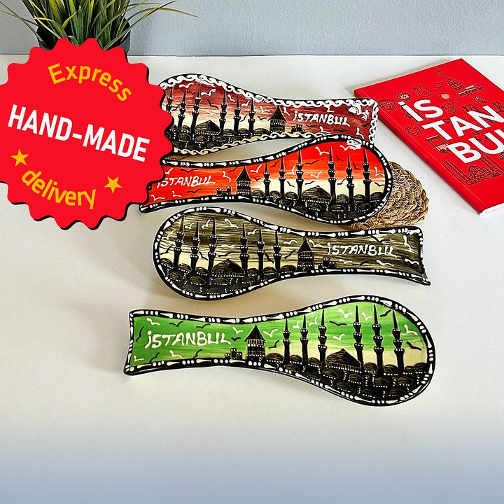 Handmade ceramic spoon rest, Istanbul (Green) — handmade pottery product image (1)