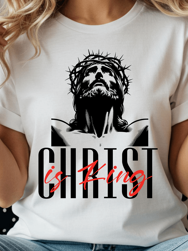 Royal Christ is King T-Shirt product image (49)