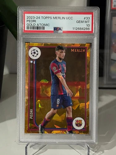 Two golden gems for one of Barcelona’s brightest stars. 💎💛

These stunning Topps Merlin Gold editions celebrate Pedri, the mi...