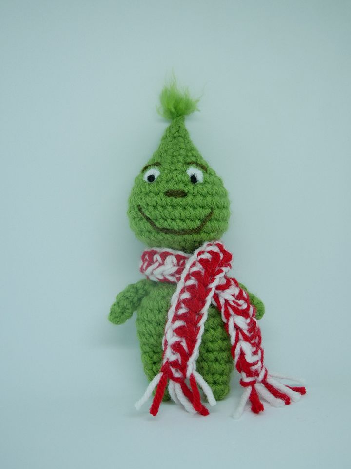 Mini Grinch Doll product image (1)