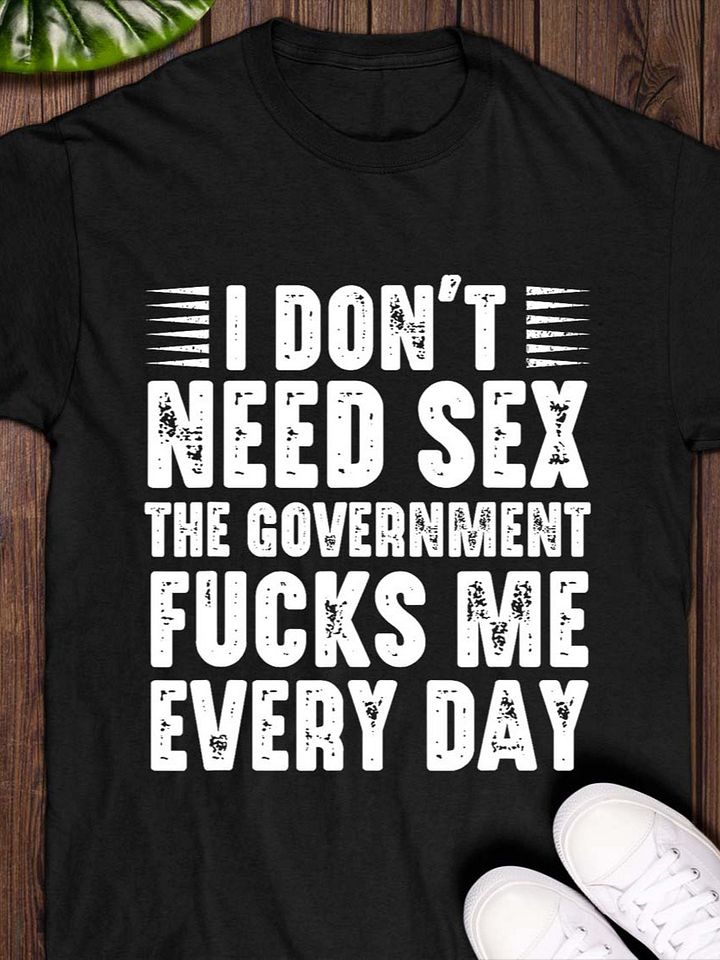I Don't Need Sex Crypto Fucks Me Everyday T-Shirt product image (1)