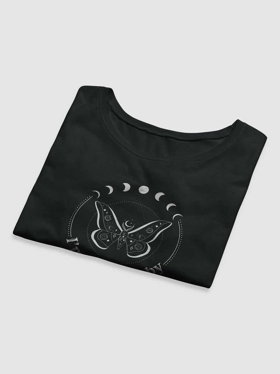 I'm Just a Baby Cropped Tee (White Design) product image (15)