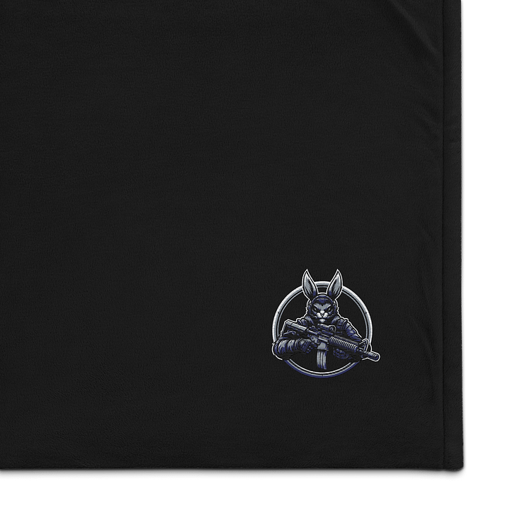 Luxury Embroidered Sherpa Blanket product image (1)