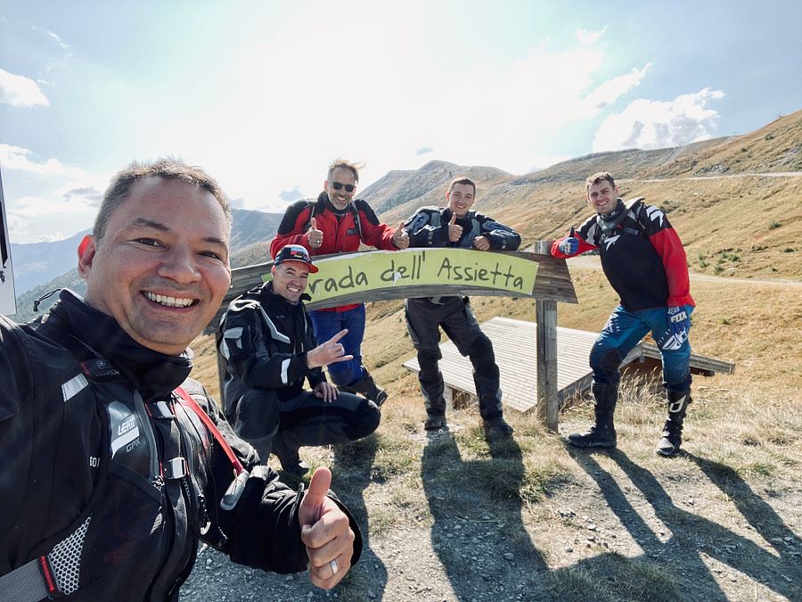 12 DAYS WEST ALPS ON-/OFF-ROAD Tour Book & GPX Data product image (10)