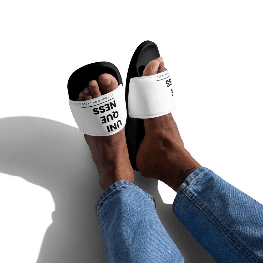 UNIQUENESS Men's Slides product image (2)