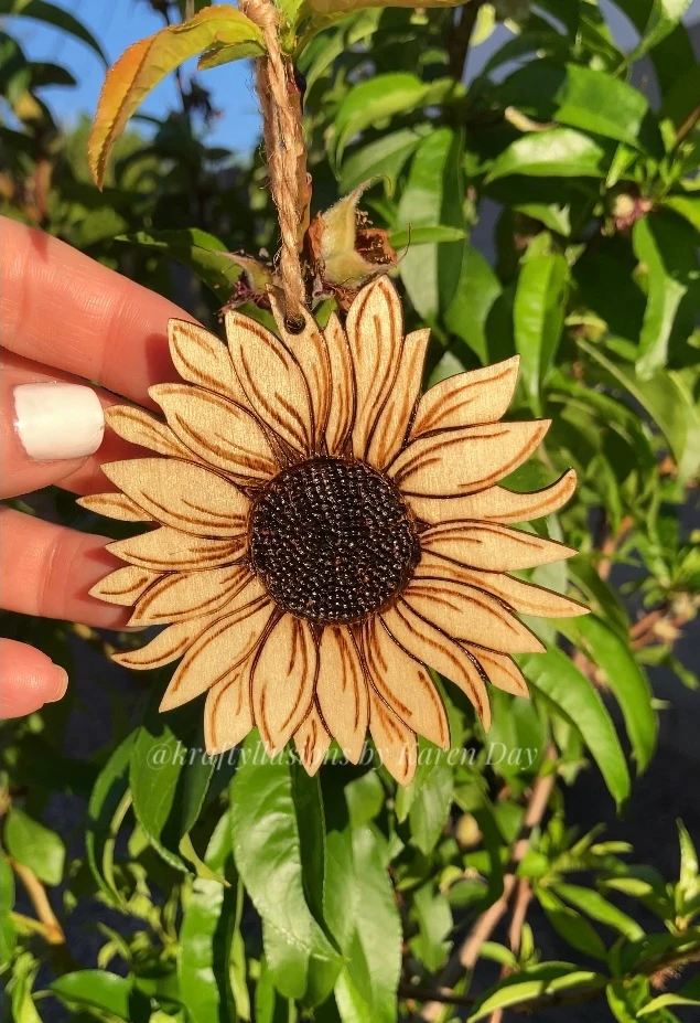 Sunflower Hanger/Ornament product image (2)
