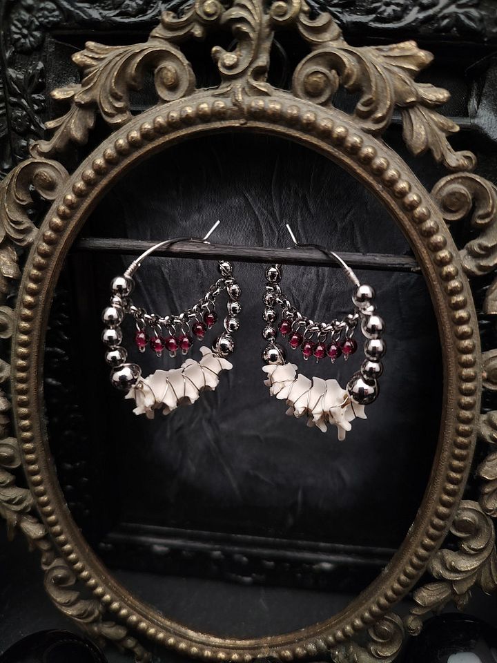 Earrings Bone Vault - Vert Garnet Arc I product image (2)