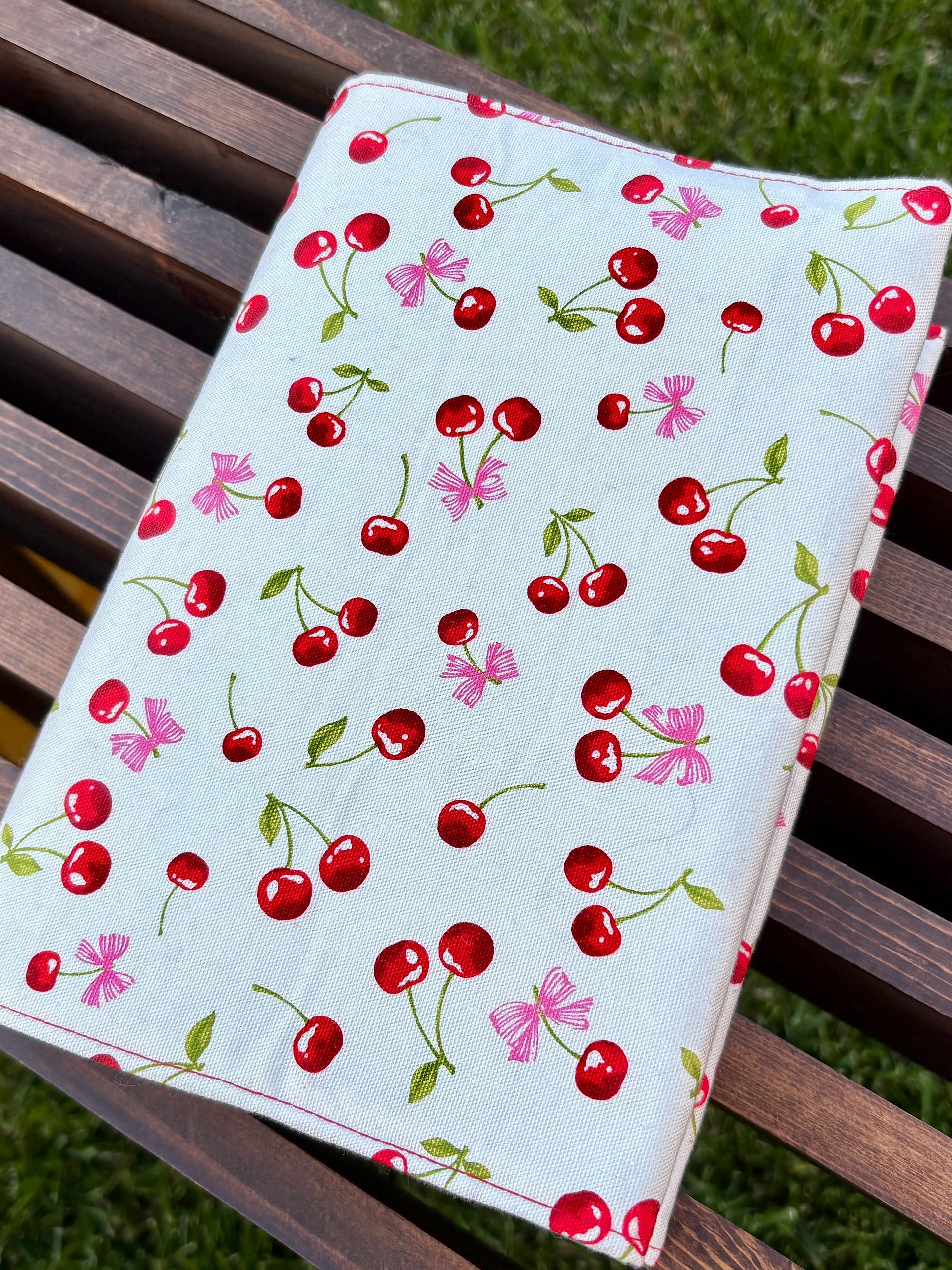 One Book Cover To Rule Them All product image (5)