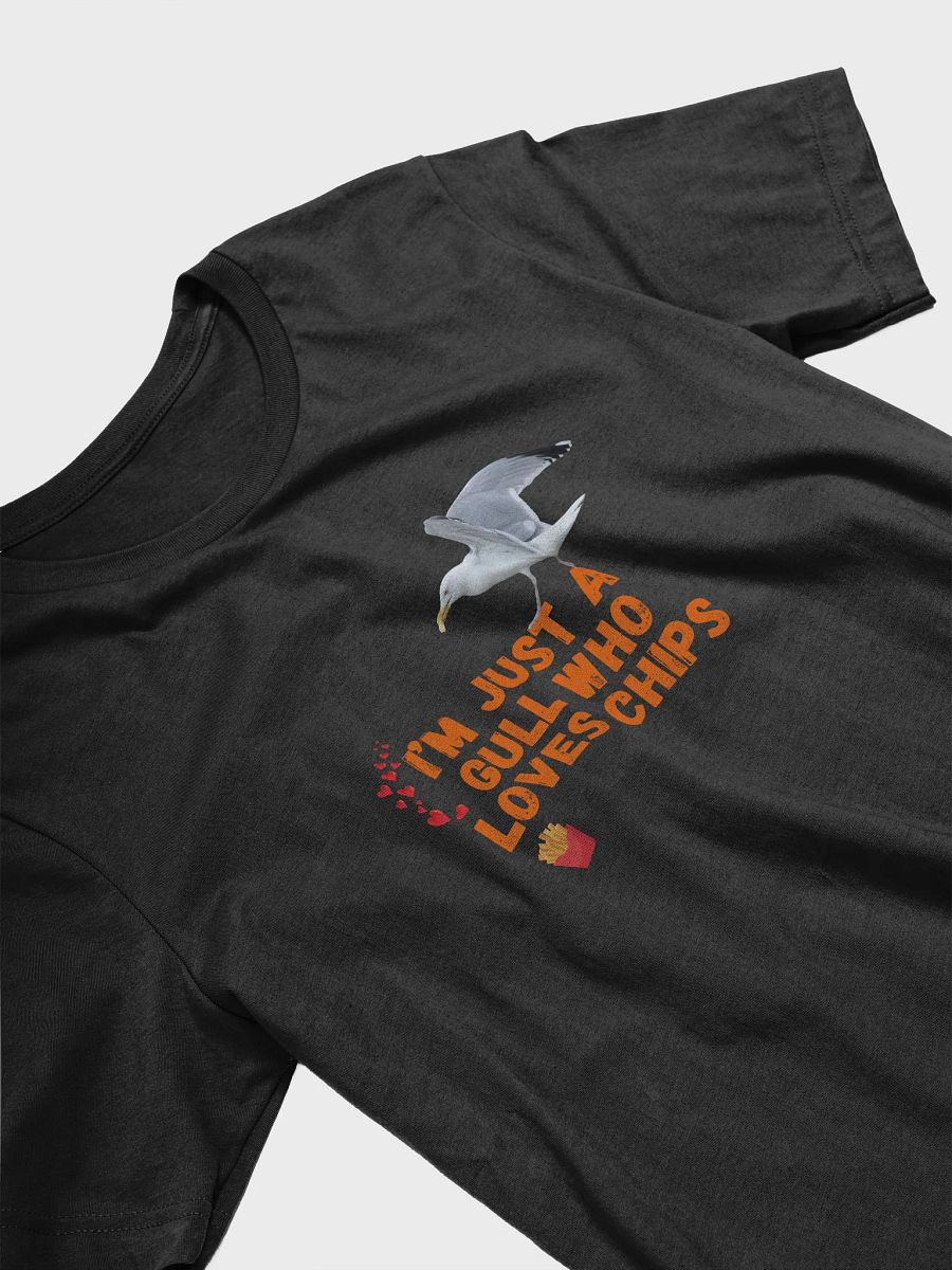 I'm Just a Gull Who Loves Chips T-shirt product image (4)