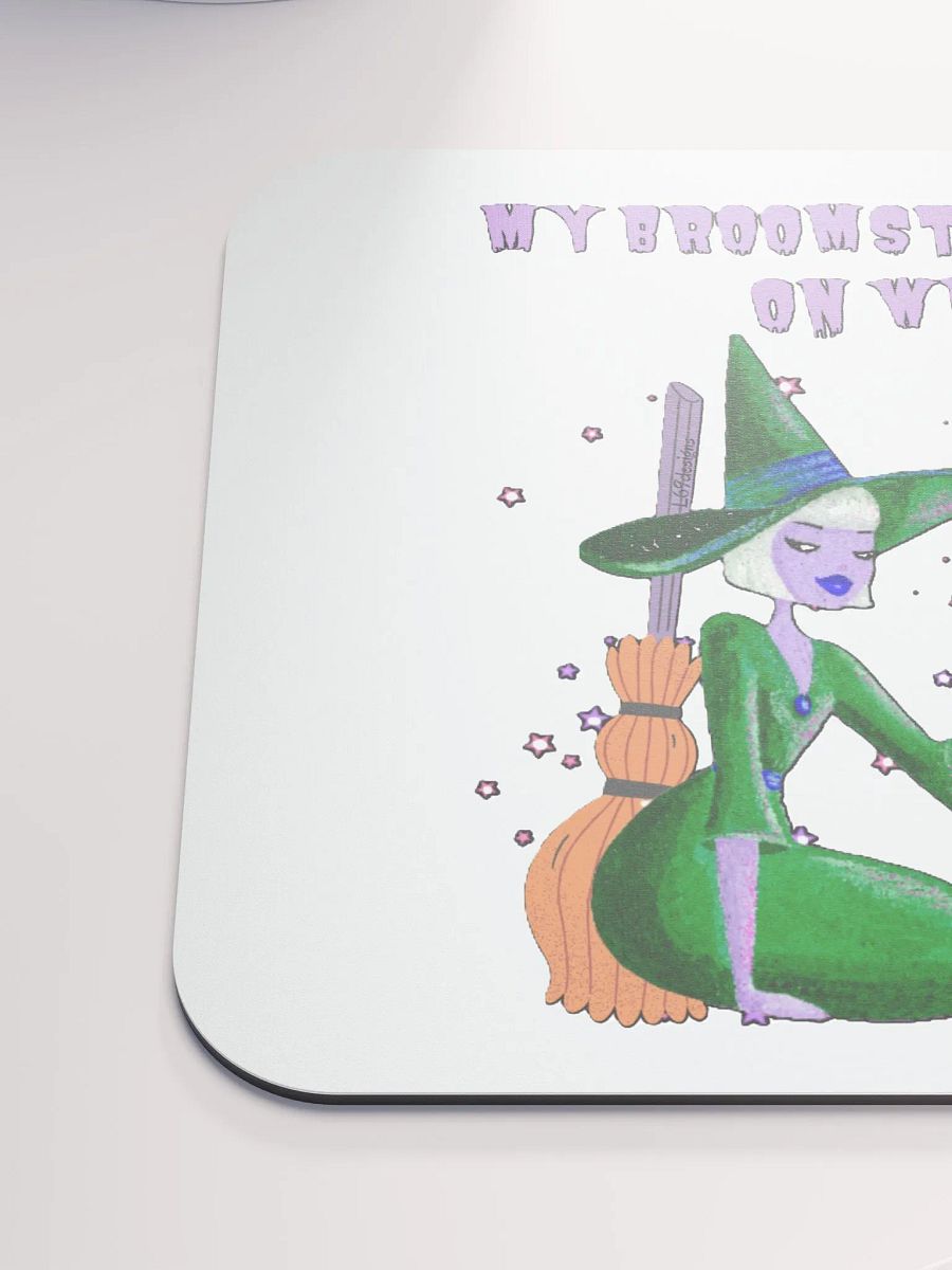 MY BROOMSTICK RUNS ON WINE product image (6)