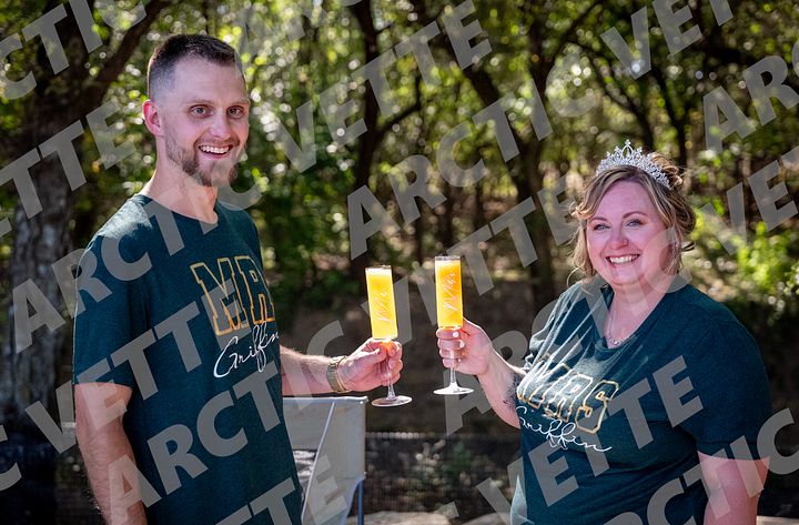 Mr & Mrs Griffin Wedding Photo 9 - Honeymoon Fundraiser product image (1)